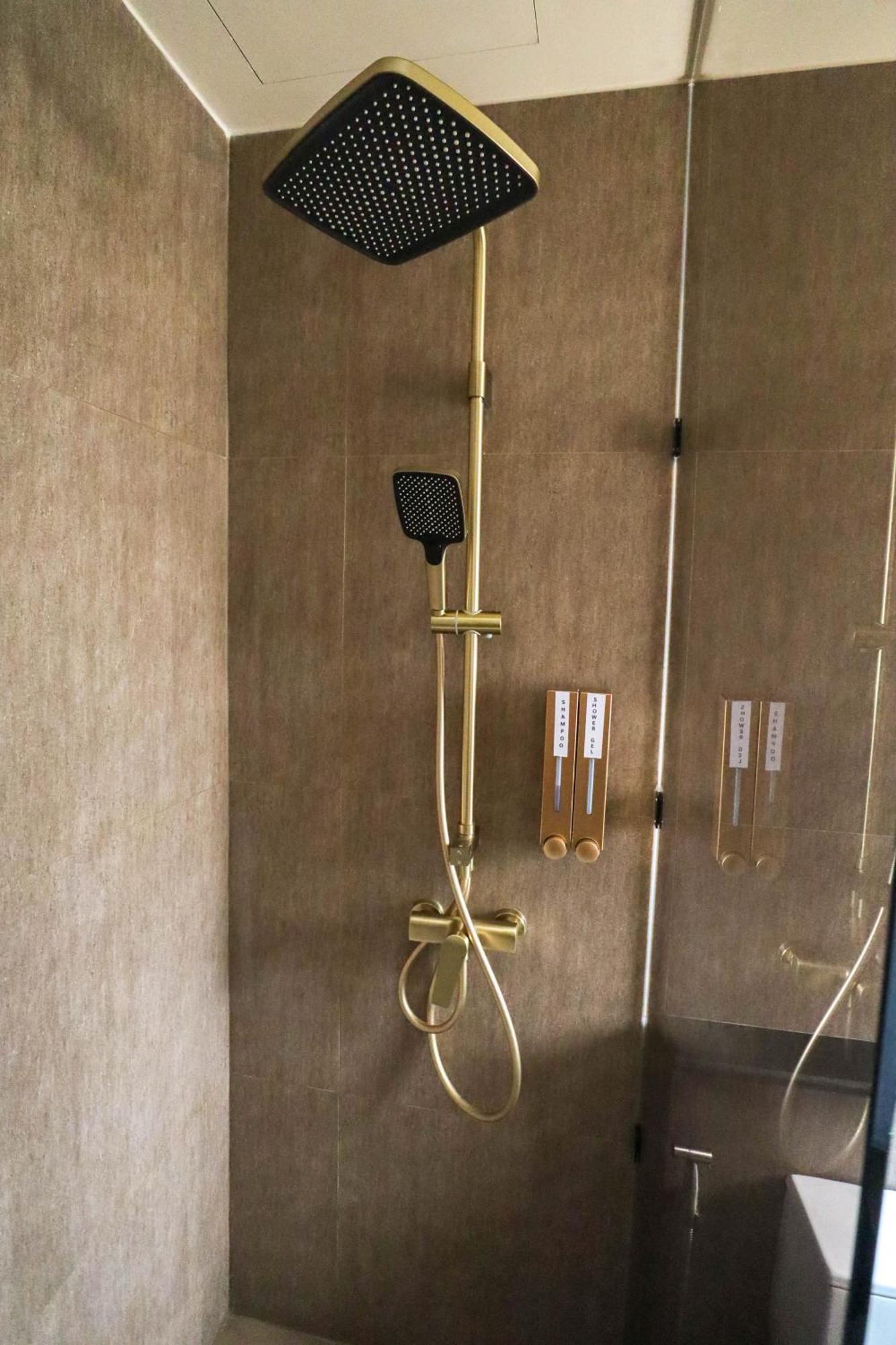 ホテル The One Cozy Living パッタヤー エクステリア 写真
